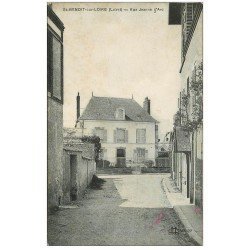 carte postale ancienne 45 SAINT-BENOIT-SUR-LOIRE. Rue Jeanne d'Arc