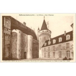 carte postale ancienne 45 SULLY-SUR-LOIRE. Château Cour Honneur