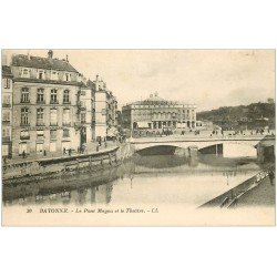 carte postale ancienne 64 BAYONNE. Pont Mayou et Théâtre