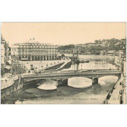 carte postale ancienne 64 BAYONNE. Pont Mayou et Théâtre n°4