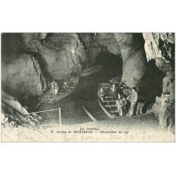 carte postale ancienne 64 BETHARRAM. Débarcadère du Lac dans les Grottes 1930