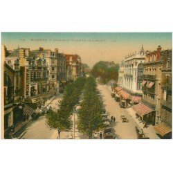 carte postale ancienne 64 BIARRITZ. Avenue et Place de la Liberté