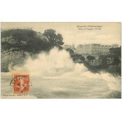 carte postale ancienne 64 BIARRITZ. effets de Vagues n°323