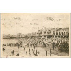 carte postale ancienne 64 BIARRITZ. L' Heure du Bain 1937. Timbres manquants