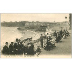 carte postale ancienne 64 BIARRITZ. Terrasse Place Bellevue