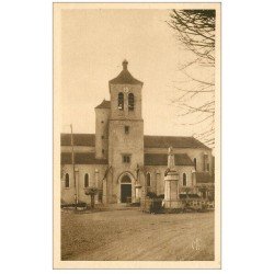 carte postale ancienne 64 COARRAZE. Eglise et Monument aux Morts 1953