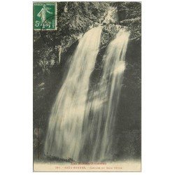 carte postale ancienne 64 EAUX-BONNES. Cascade du Gros Hêtre vers 1909