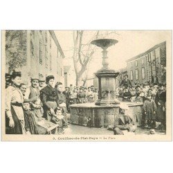 11 CONILHAC-DU-PLAT-PAYS. La Place avec Fontaine