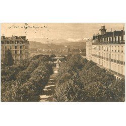carte postale ancienne 64 PAU. Place Royale 1908