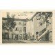 carte postale ancienne 11 COUSTOUGE. Dans l'Ancien Village. Carte notice