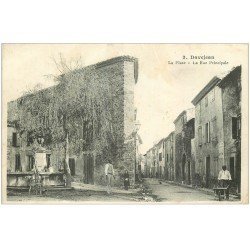 carte postale ancienne 11 DAVEJEAN. Place et Rue Principale 1908