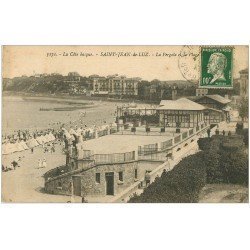 carte postale ancienne 64 SAINT-JEAN-DE-LUZ. Pergola et Plage