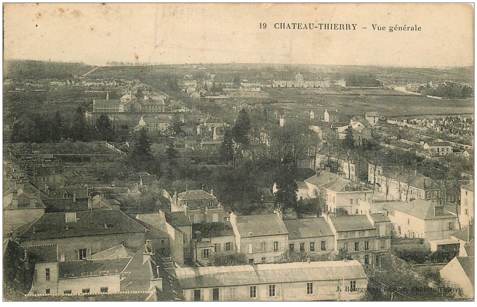 carte postale ancienne 02 CHATEAU-THIERRY. Vue générale 1915