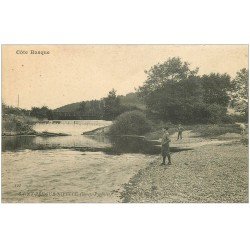 carte postale ancienne 64 SAINT-PEE-SUR-NIVELLE. Chute de la Nivelle à Ibarron
