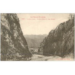 carte postale ancienne 64 VALLEE D'ASPE. Gorge d'Esquit près Bedous
