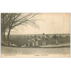 carte postale ancienne 47 AGEN. Militaires au Pont Canal vers 1900