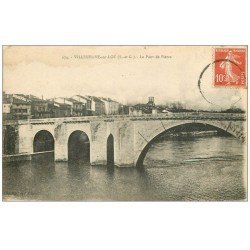 carte postale ancienne 47 VILLENEUVE-SUR-LOT. Le Pont de Pierre 1918