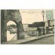 carte postale ancienne 47 VILLENEUVE-SUR-LOT. Vieille Porte sur le Pont et la Cale
