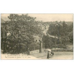 49 QUINCE-BRISSAC. Femme avec landau 1915. Tampon Escadron Hussards