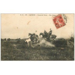 carte postale ancienne 49 SAUMUR. Courses de Verrie. Une Chute 1913