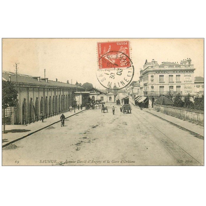 Saumur - Concours De Gymnastique - Carte Photo Vintage - Voir Scans Recto-verso