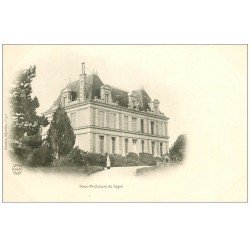 carte postale ancienne 49 SEGRE. Sous-Préfecture vers 1900 Jardinier