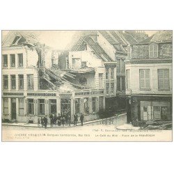 carte postale ancienne 59 BERGUES. Le Café du Midi Place de la République 1916