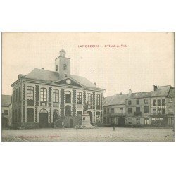 carte postale ancienne 59 LANDRECIES. Hôtel de Ville Estaminet et commerce Robitaille