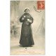 carte postale ancienne 11 NARBONNE. Costume Local la Narbonnaise 1917