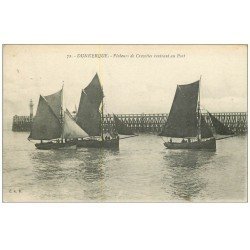 DUNKERQUE 59. Pêcheurs de Crevettes rentrant au Port 1919. Métiers de la Mer. Tampon Transport Militaire