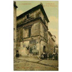 carte postale ancienne 11 NARBONNE. L'Hôtellerie des Trois-Nourrices 1910. Affiche Liqueur Raspail et Pernet-Branca