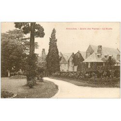 carte postale ancienne 50 AVRANCHES. Jardin des Plantes le Musée 1933