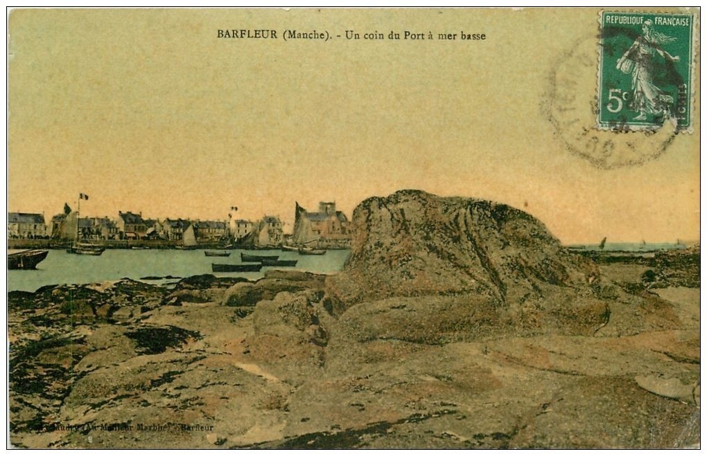 carte postale ancienne 50 BARFLEUR. Le Port 1912