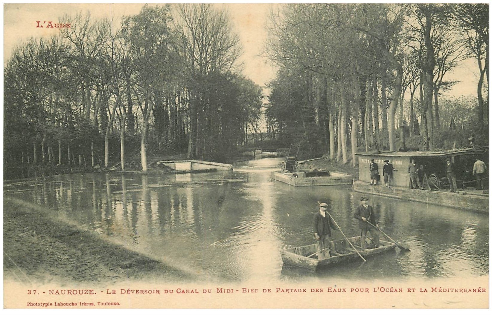 11 NAUROUZE. Déversoir du Canal du Midi avec Nettoyeurs des eaux