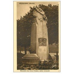 carte postale ancienne 50 BRICQUEBEC. Monument Frères Frémine