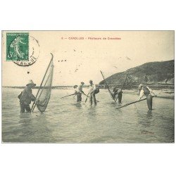 carte postale ancienne 50 CAROLLES. Pêcheurs de Crevettes 1909. Métiers de la Mer