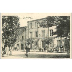 carte postale ancienne 11 NEVIAN. Place et Mairie et Bureau des Postes