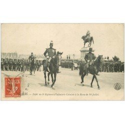 carte postale ancienne 50 CHERBOURG. Défilé 5° Régiment Infanterie Coloniale 1920
