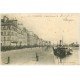 carte postale ancienne 50 CHERBOURG. Quai Alexandre III 1918 Remorqueur et Parade de Militaires