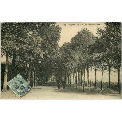 carte postale ancienne 50 COUTANCES. Les Promenades 1907. Carte Photo émaillographie (défaut)