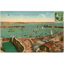 carte postale ancienne 50 GRANVILLE. Avant-port et Cale de Radoub 1937