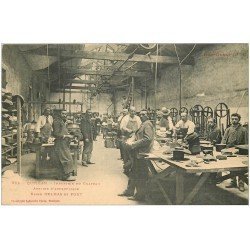 carte postale ancienne 11 QUILLAN. Atelier d'appropriage. Industrie du Chapeau. Usine Delmas et Pont