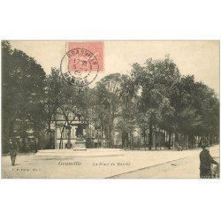 carte postale ancienne 50 GRANVILLE. Place du Marché 1905