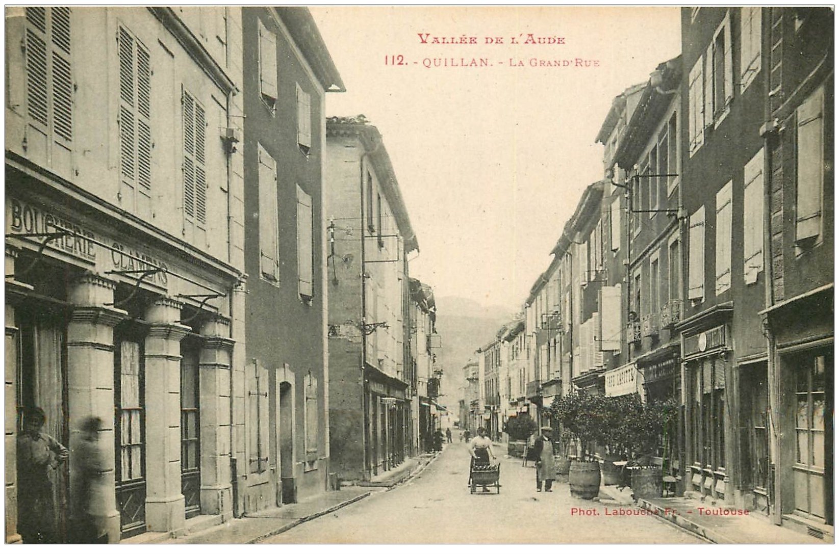 11 QUILLAN. La Grand Rue. Boucherie Clamens et Café