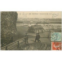 carte postale ancienne 50 GRANVILLE. Promenade du Roc 1905