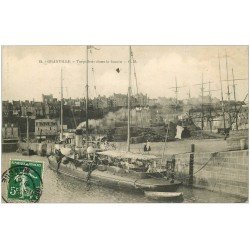 carte postale ancienne 50 GRANVILLE. Torpilleur dans le Bassin 1907