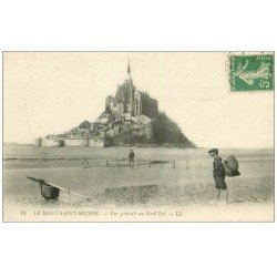 carte postale ancienne 50 LE MONT-SAINT-MICHEL. Pêcheurs de Crustacés et Coques 1915. Métiers de la Mer