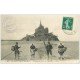 carte postale ancienne 50 LE MONT-SAINT-MICHEL. Pêcheurs des Grèves et Coquetières 1910. Métiers de la Mer