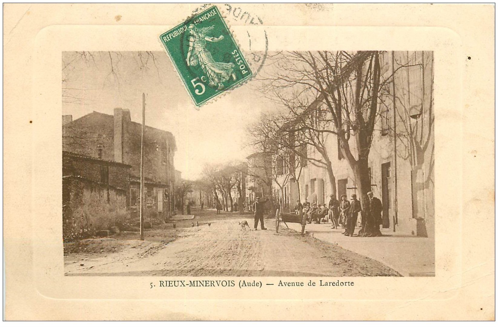 11 RIEUX-MINERVOIS. Avenue de Laredorte 1912. Edition Lacroix