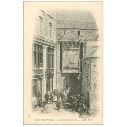 carte postale ancienne 50 MONT-SAINT-MICHEL. Hôtel Poulard Ainé vers 1900